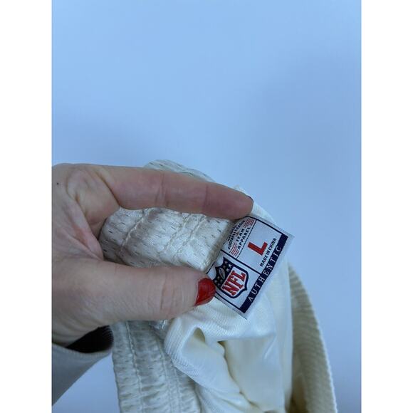 NFL Raiders Shorts All White Size Large Men's Jumbotron Arch Logo - Picture 7 of 12